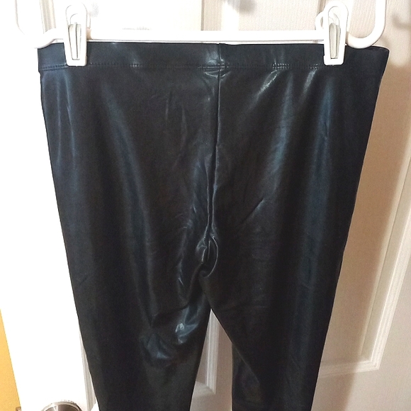 NWT Armani Exchange Leggings - Picture 7 of 8
